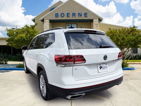 Used 2023 Volkswagen Atlas SE FWD image 3