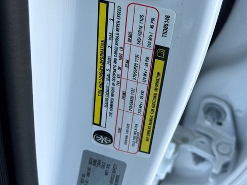New 2026 RAM 1500 4x4 Crew Cab image 26