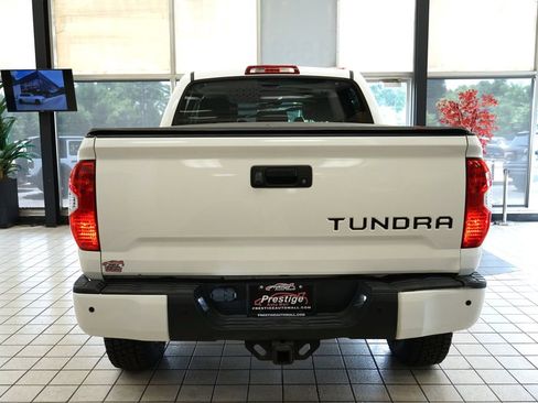 Used 2018 Toyota Tundra Limited w/ Limited Premium Package AWD/4WD image 15