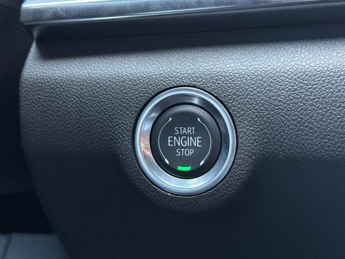 Used 2025 GMC Terrain Elevation AWD/4WD image 24