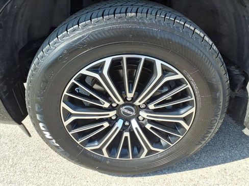 Used 2025 Nissan Armada Platinum AWD/4WD image 10