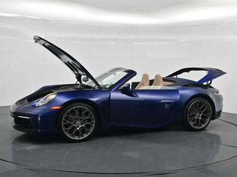 Certified 2024 Porsche 911 Carrera RWD image 20