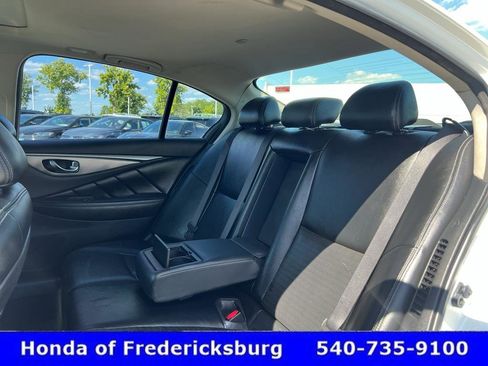Used 2014 INFINITI Q50 Hybrid AWD w/ Navigation Package image 29