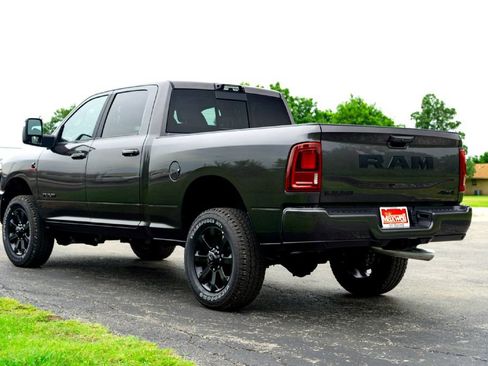 New 2026 RAM 2500 Laramie w/ Night Edition AWD/4WD image 9