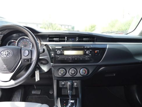 Used 2014 Toyota Corolla L w/ Protection Package FWD image 17