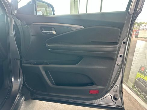 Used 2018 Honda Ridgeline RTL-T image 13