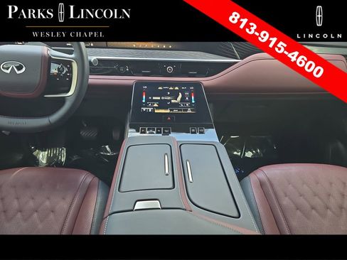 Used 2025 INFINITI QX80 Autograph AWD/4WD image 13