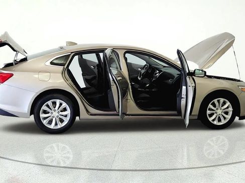 Used 2024 Chevrolet Malibu LT FWD image 12