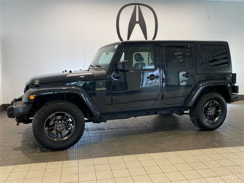 Used 2018 Jeep Wrangler Unlimited Sport image 3