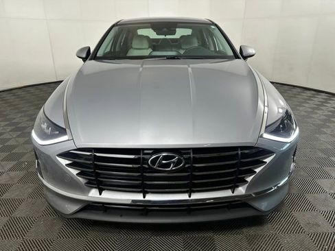 Certified 2023 Hyundai Sonata SE w/ Cargo Package image 8