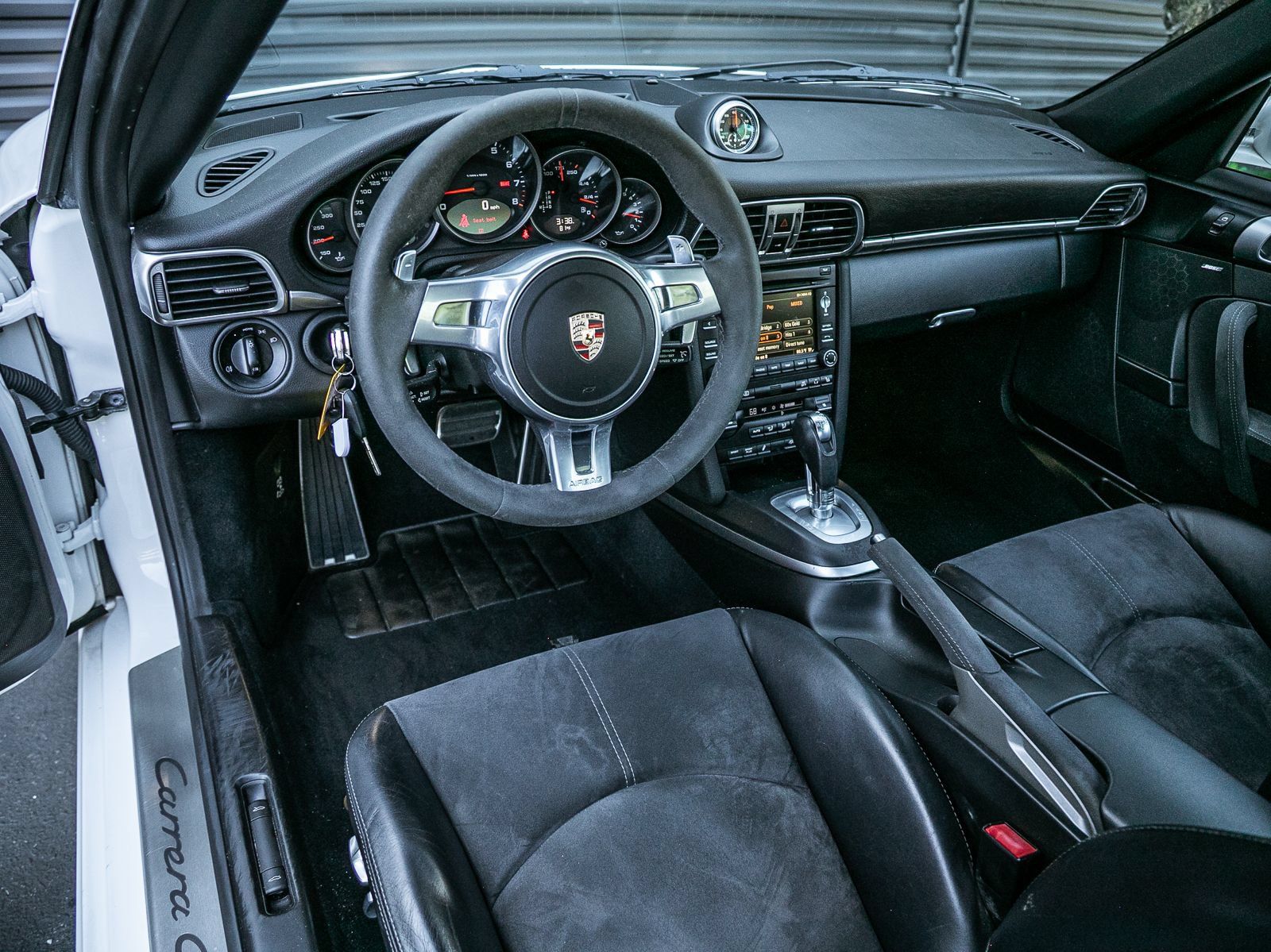 Used 2011 Porsche 911 Carrera GTS RWD image 4