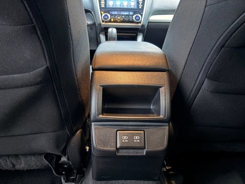 Used 2019 Subaru Outback 2.5i Premium AWD/4WD image 10