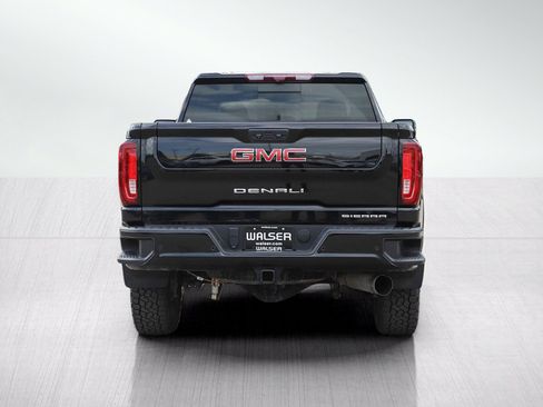 Used 2023 GMC Sierra 2500 Denali w/ Denali Black Diamond Edition AWD/4WD image 4