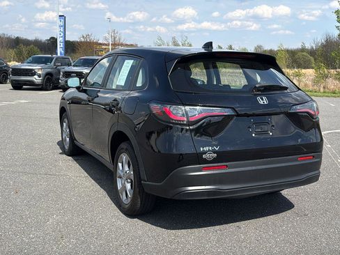 Used 2024 Honda HR-V LX image 8