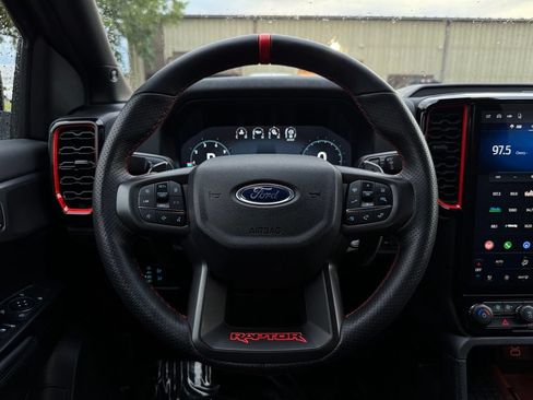Used 2025 Ford Ranger Raptor AWD/4WD image 36