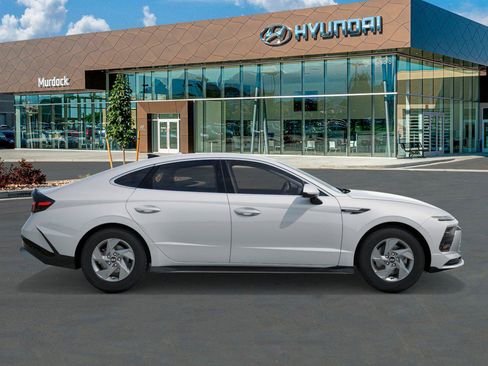 New 2026 Hyundai Sonata SE FWD image 43