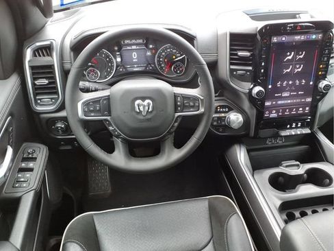 Used 2026 RAM 1500 Laramie AWD/4WD image 19