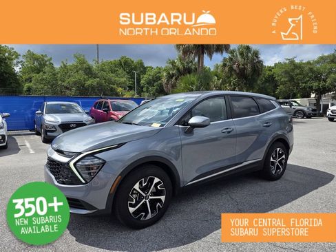 Used 2025 Kia Sportage EX FWD image 1