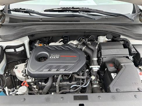 Used 2019 Hyundai Santa Fe FWD image 12