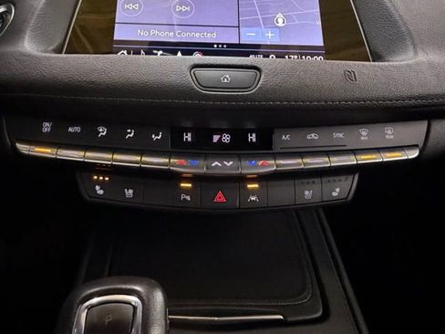 Used 2019 Cadillac XT4 Premium Luxury AWD/4WD image 55
