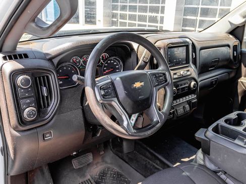 Used 2023 Chevrolet Silverado 2500 W/T w/ WT Convenience Package AWD/4WD image 8