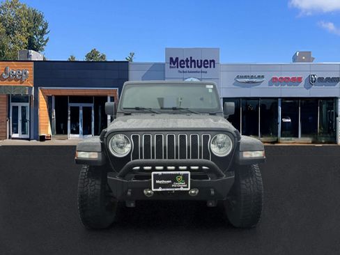 Used 2020 Jeep Wrangler Unlimited Sahara AWD/4WD image 10