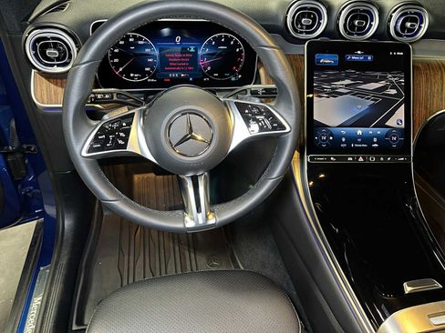 Certified 2025 Mercedes-Benz GLC 300 4MATIC image 26