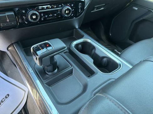 Certified 2024 Chevrolet Silverado 1500 LTZ AWD/4WD image 34