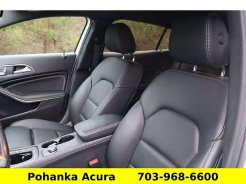 Used 2019 Mercedes-Benz GLA 250 image 23