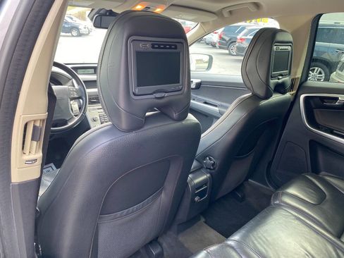 Used 2010 Volvo XC60 T6 image 21