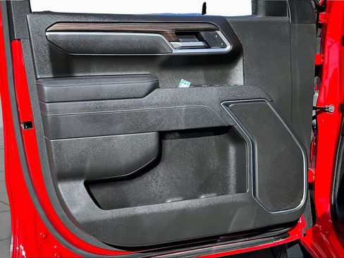 Used 2026 Chevrolet Silverado 1500 LT RWD image 26