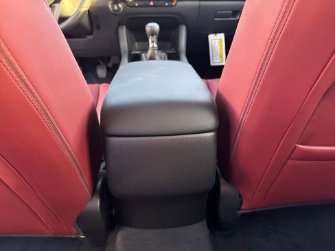 New 2026 MAZDA MAZDA3 2.5 S Hatchback w/ Premium Pkg image 49