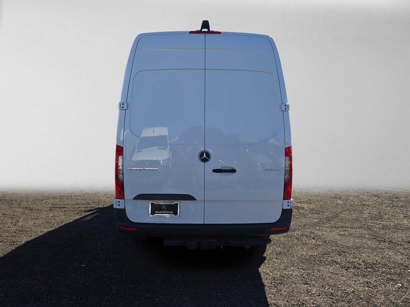 Used 2026 Mercedes-Benz Sprinter 2500 image 4