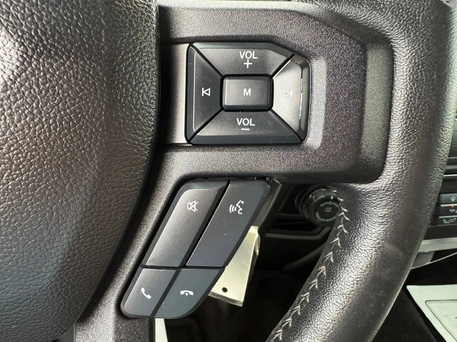 Used 2017 Ford F150 XLT w/ Equipment Group 302A Luxury RWD image 21