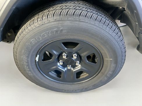Used 2021 Jeep Wrangler Sport AWD/4WD image 11