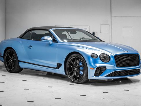 Used 2022 Bentley Continental GT V8 AWD/4WD image 12