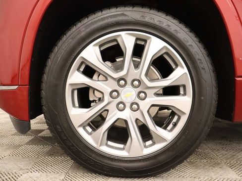 Used 2020 Chevrolet Traverse Premier w/ LPO, Floor Liner Package FWD image 6