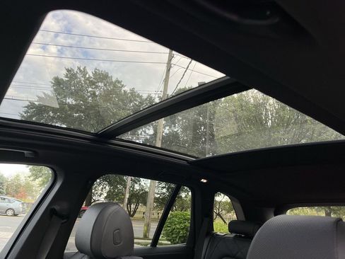 New 2026 BMW X5 xDrive50e image 22