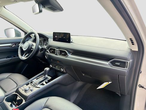 New 2025 MAZDA CX-5 AWD 2.5 S w/ Preferred Package image 16