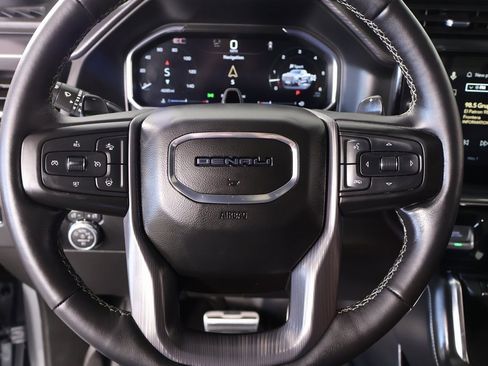Used 2026 GMC Sierra 1500 Denali Ultimate image 3