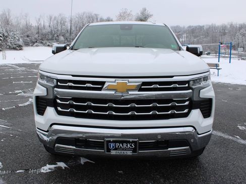 Used 2022 Chevrolet Silverado 1500 LTZ image 4