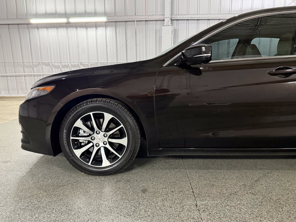 Used 2015 Acura TLX FWD image 15