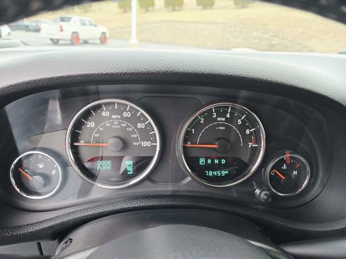 Used 2017 Jeep Wrangler Unlimited Sport w/ Quick Order Package 24S image 24