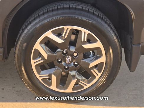 Used 2025 Subaru Forester image 9