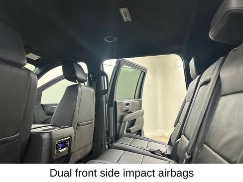 Used 2025 Chevrolet Suburban Z71 AWD/4WD image 34