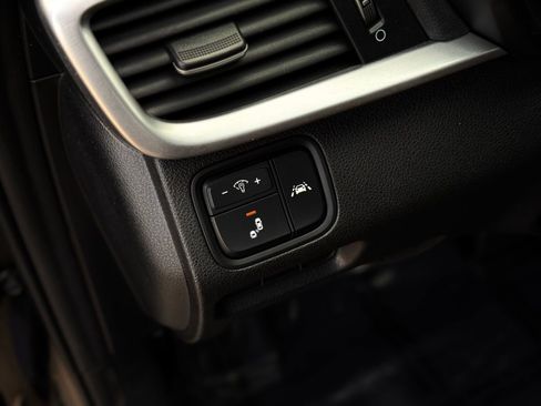 Used 2019 Kia Optima SX image 36