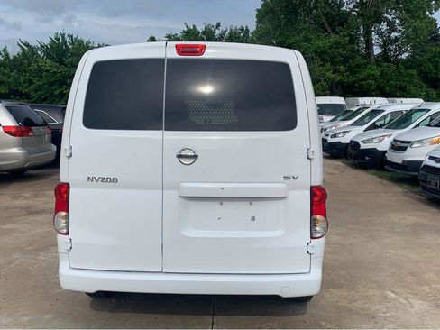 Used 2015 Nissan NV200 SV w/ Technology Package FWD image 6