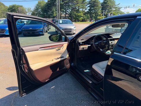 Used 2016 Lexus ES 350 FWD image 9