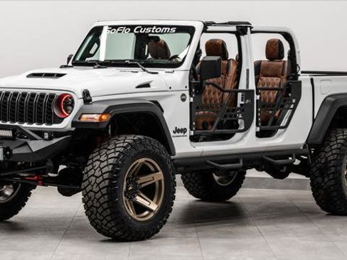 Used 2026 Jeep Gladiator Sport image 1