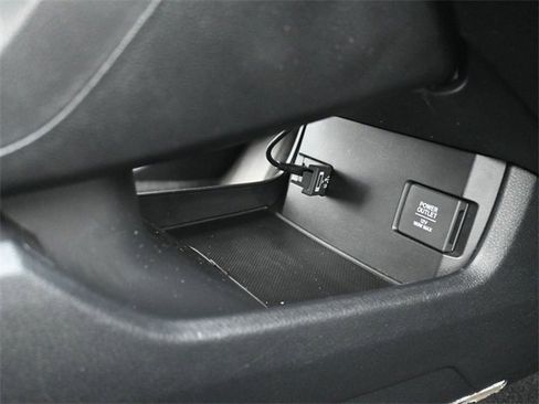 Used 2019 Honda Civic EX image 34